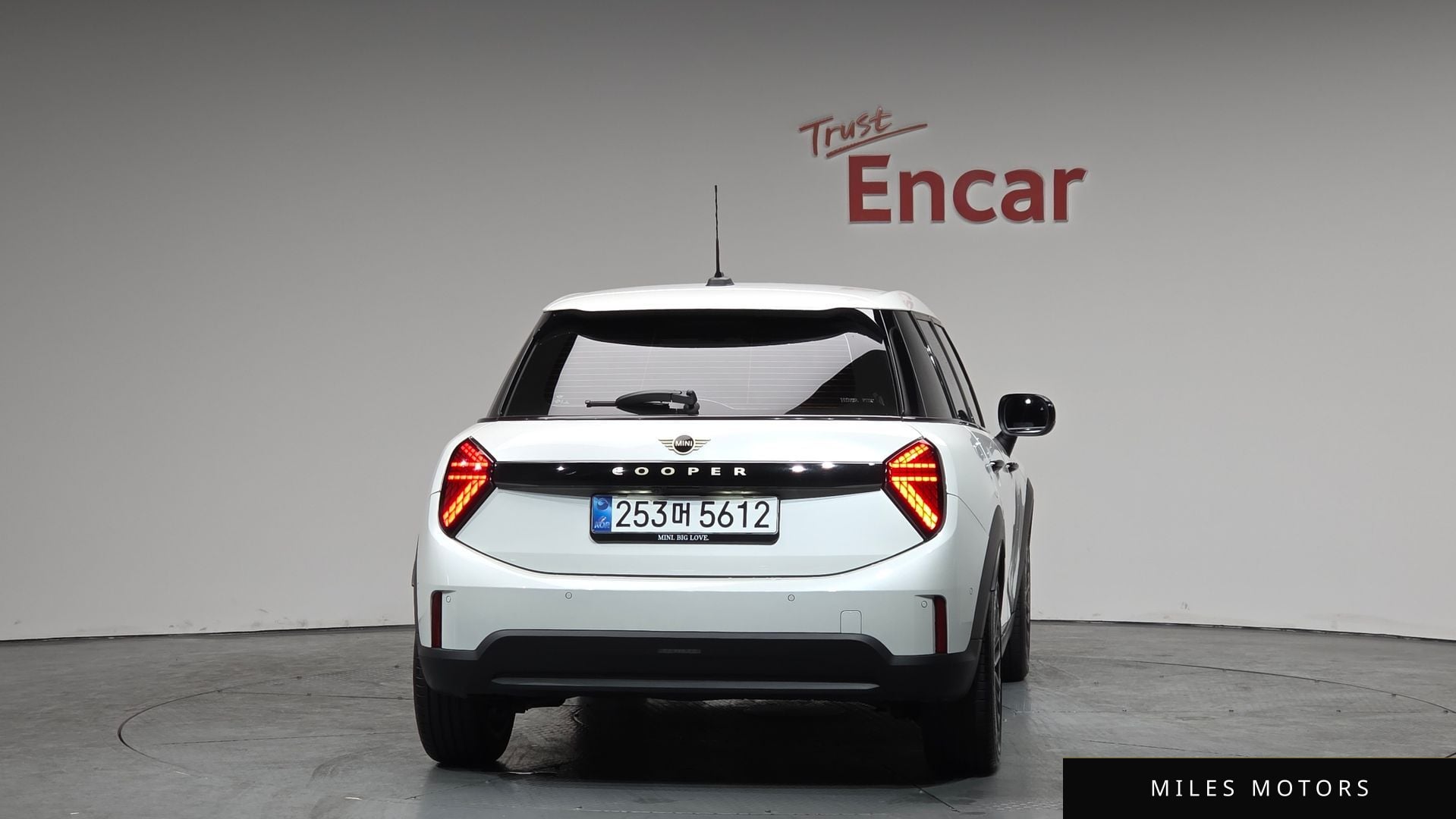 MINI Cooper 2025 — миниатюра 4