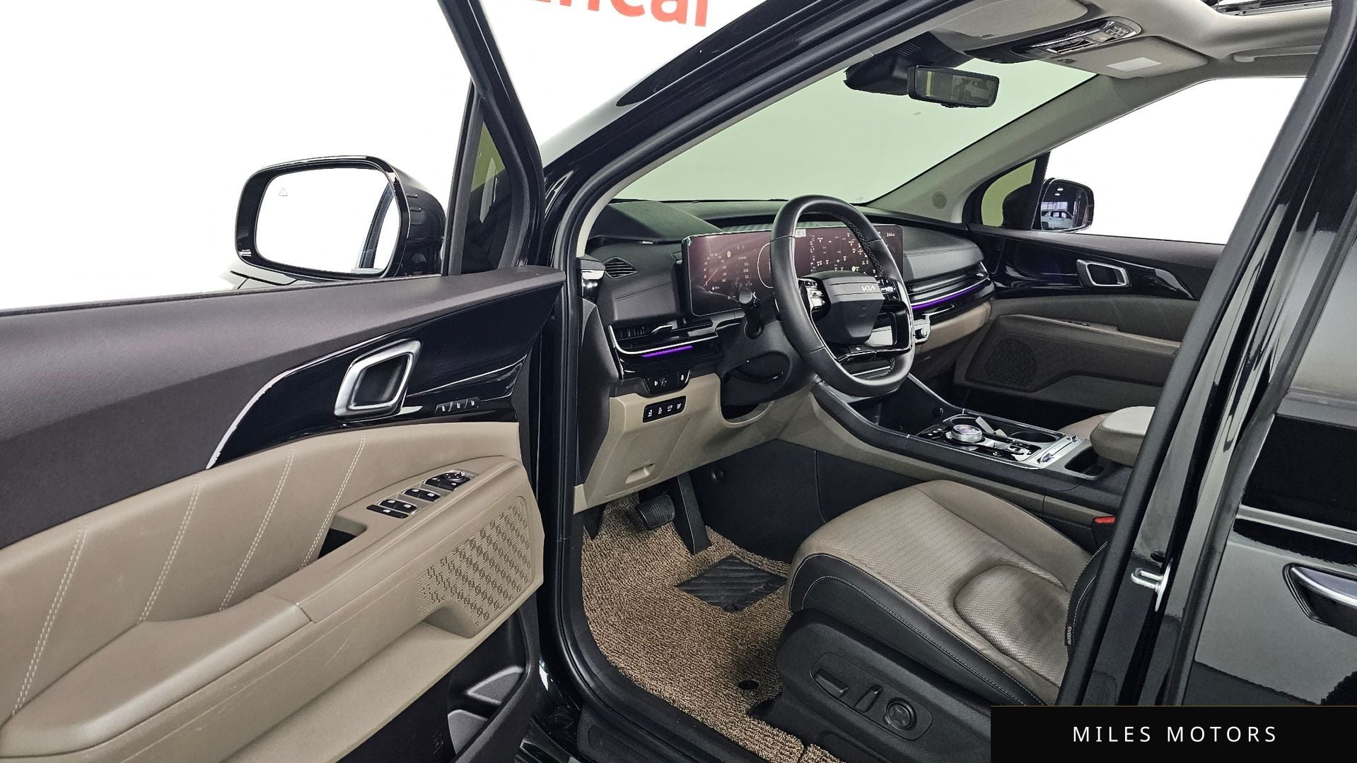 Kia Canival 2025 — миниатюра 12