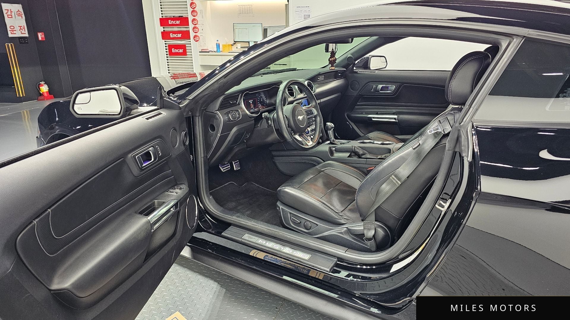Ford Mustang 2020 — миниатюра 11