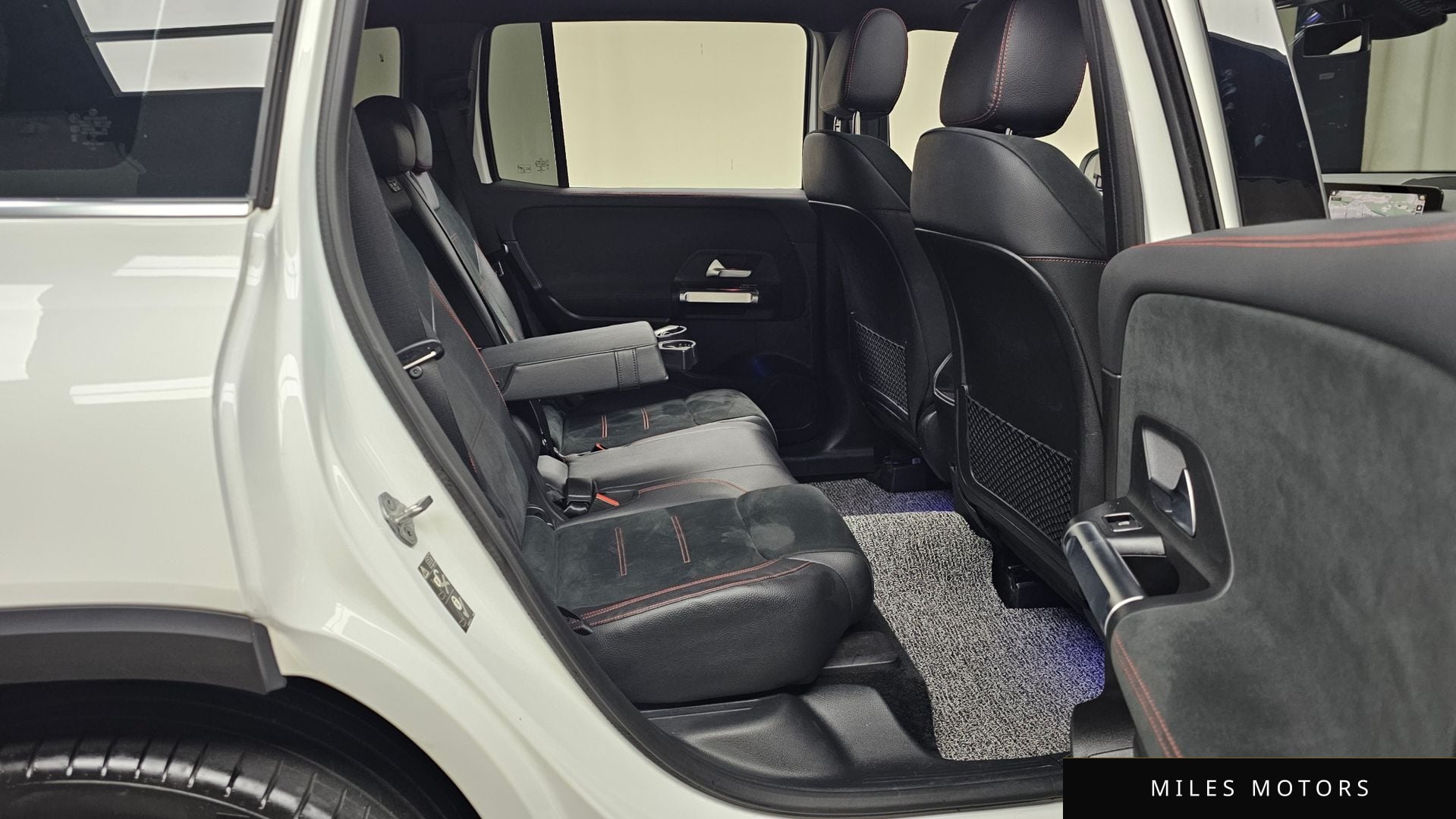 Mercedes-Benz GLB-Class X247 2020 — миниатюра 12