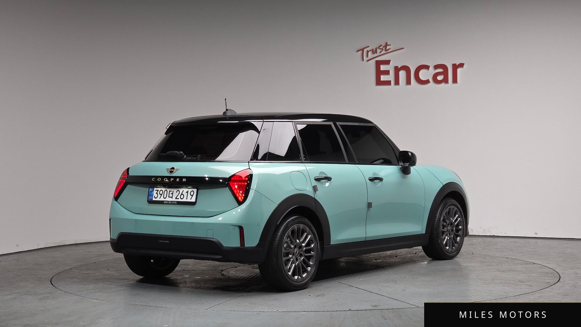 MINI Cooper 2025 — миниатюра 2