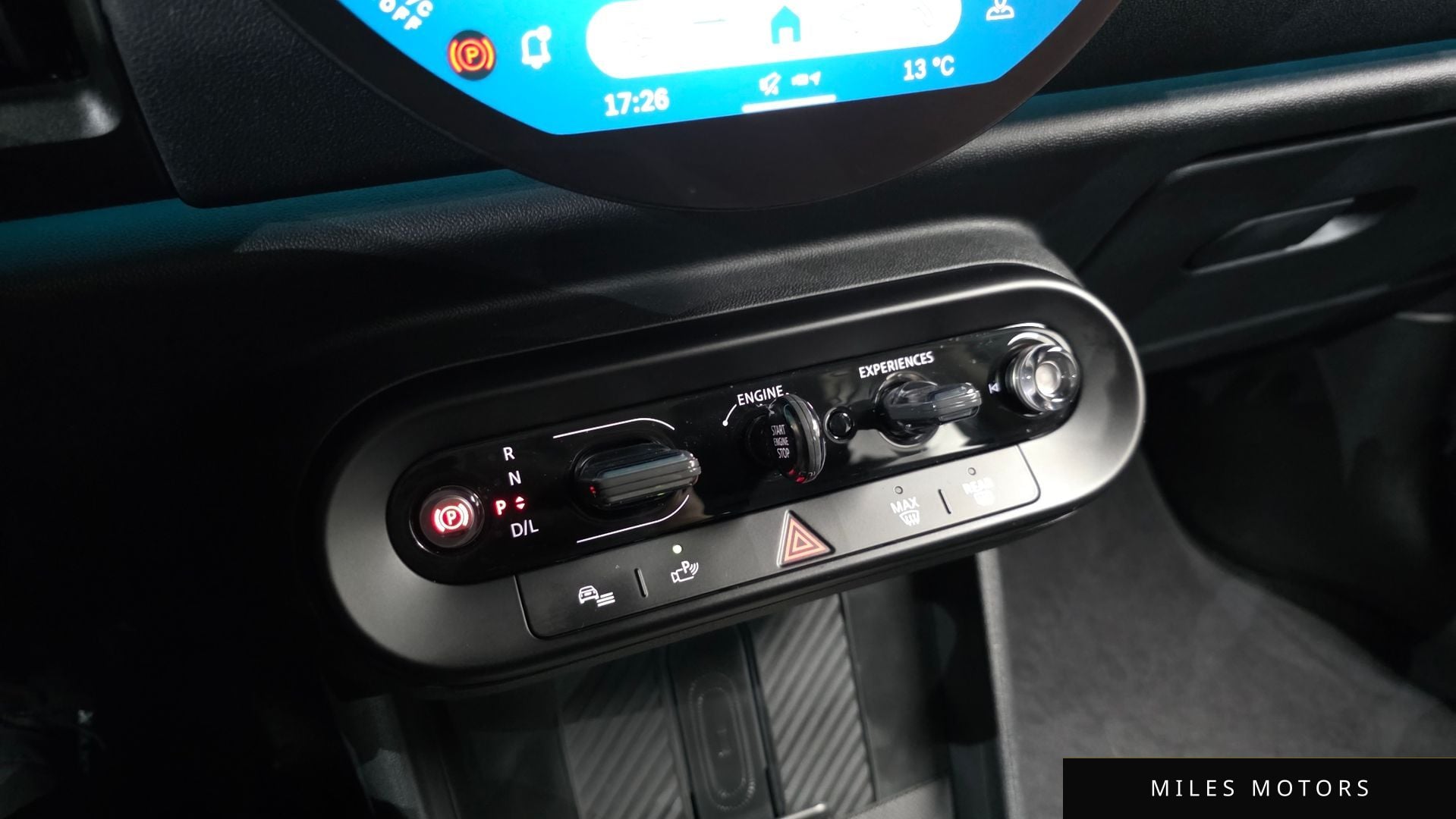 MINI Cooper 2025 — миниатюра 9