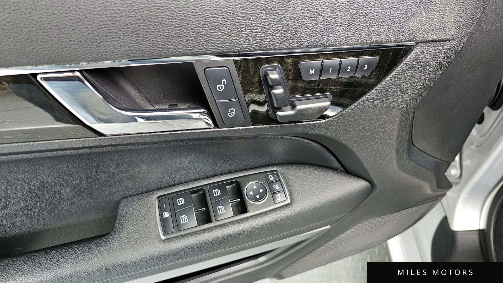 Mercedes-Benz E-Class W212 2013 — миниатюра 14