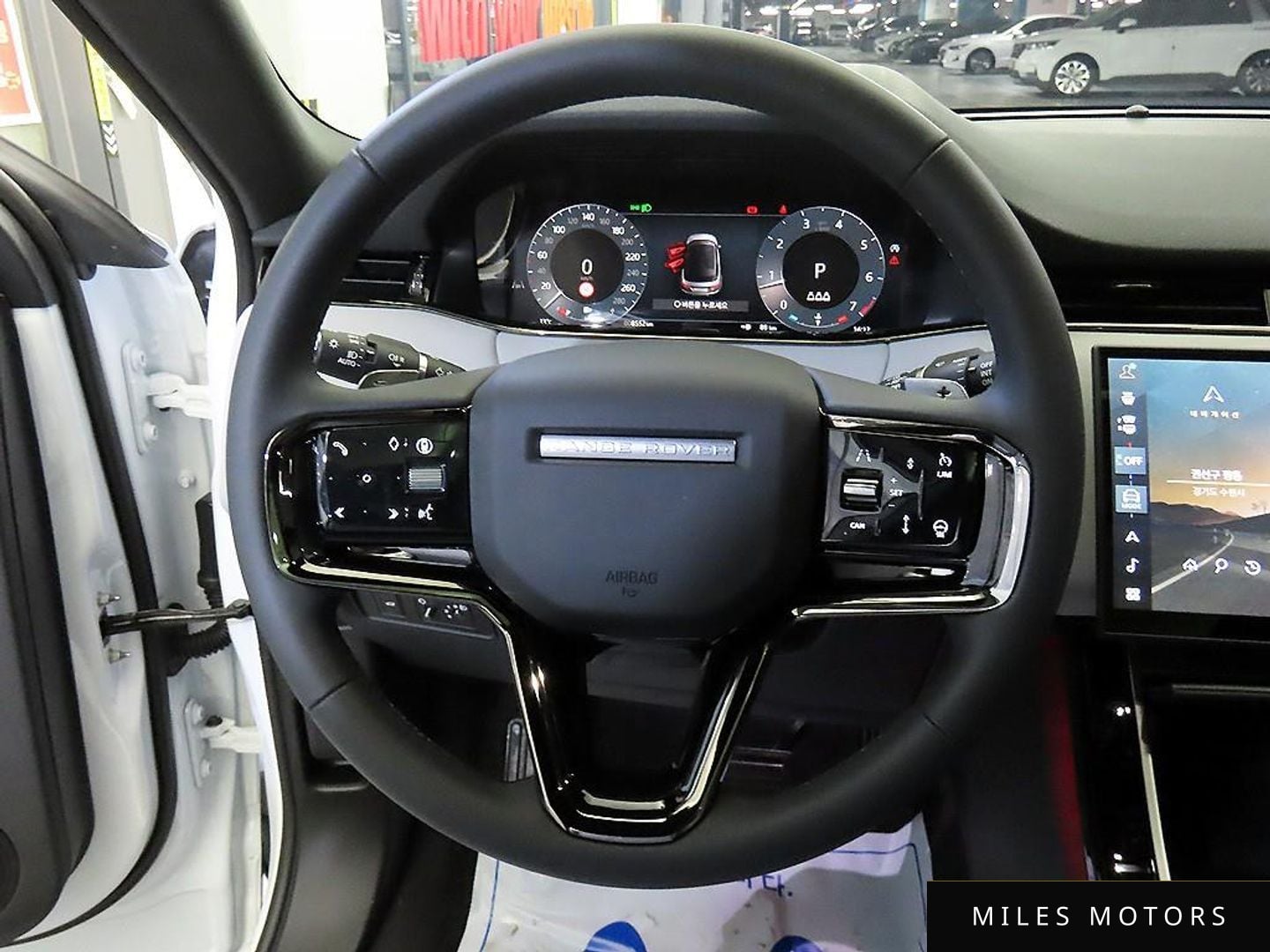 Land Rover 레인지로버 이보크 2026 — миниатюра 8