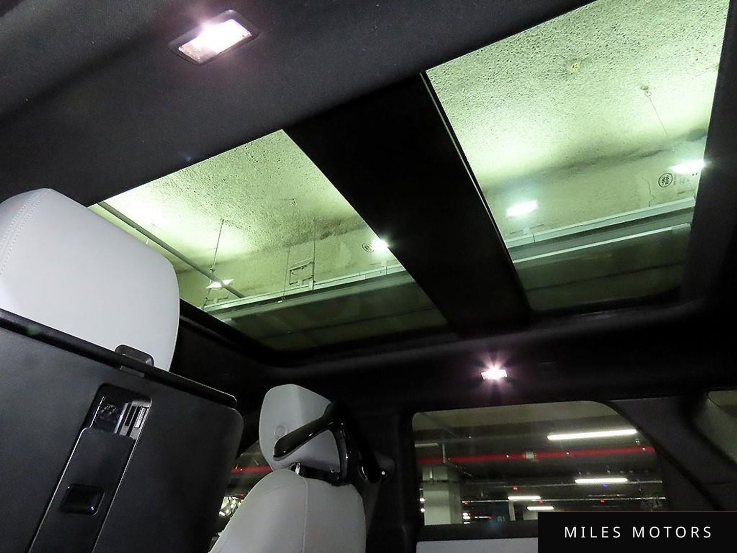 Land Rover 레인지로버 이보크 2026 — миниатюра 15