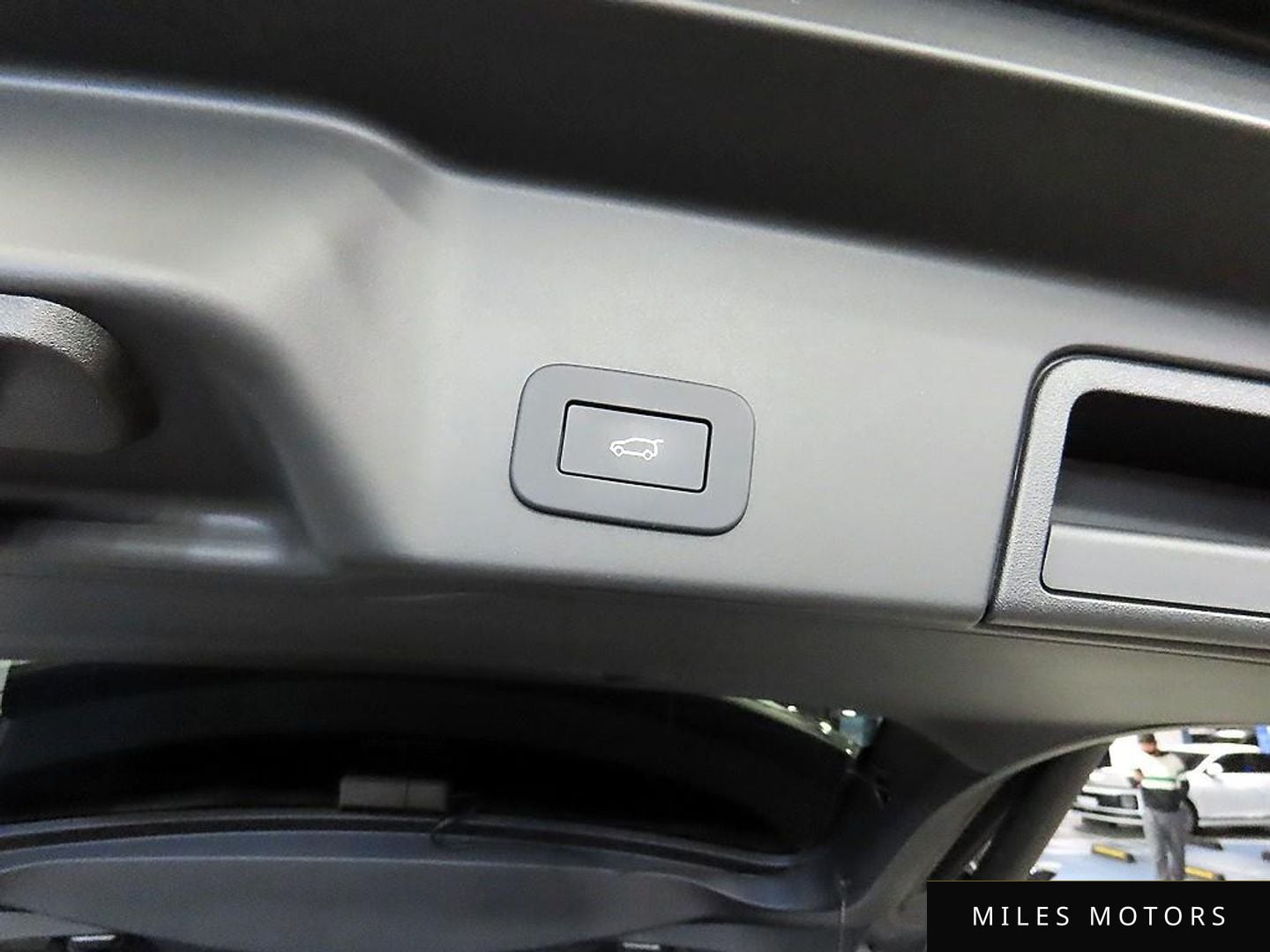 Land Rover 레인지로버 이보크 2026 — миниатюра 16