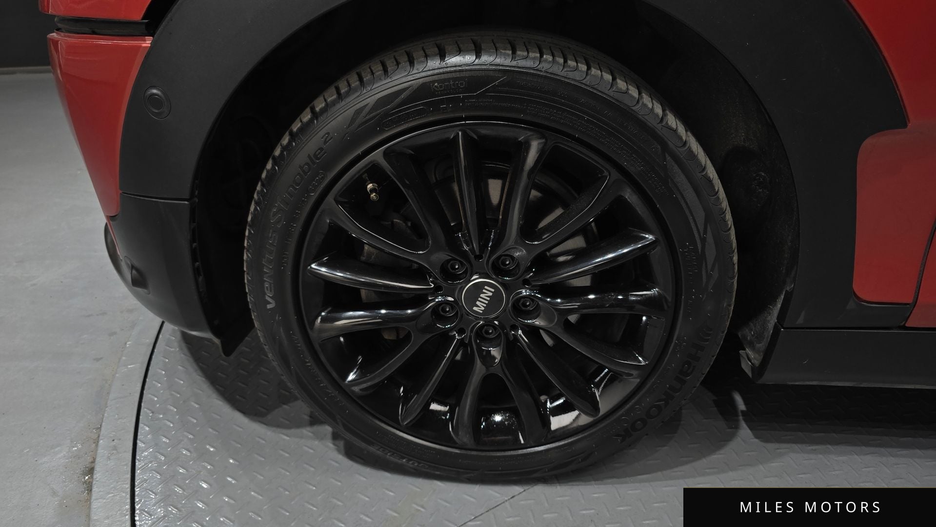 MINI 쿠퍼 클럽맨 2021 — миниатюра 5