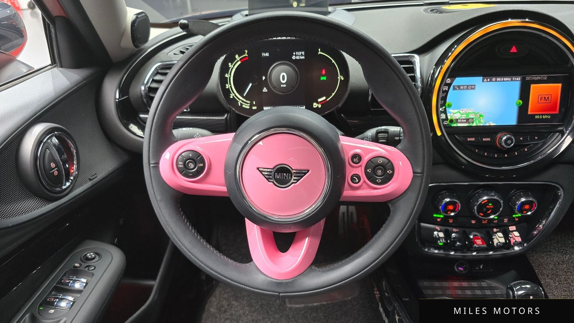 MINI 쿠퍼 클럽맨 2021 — миниатюра 13