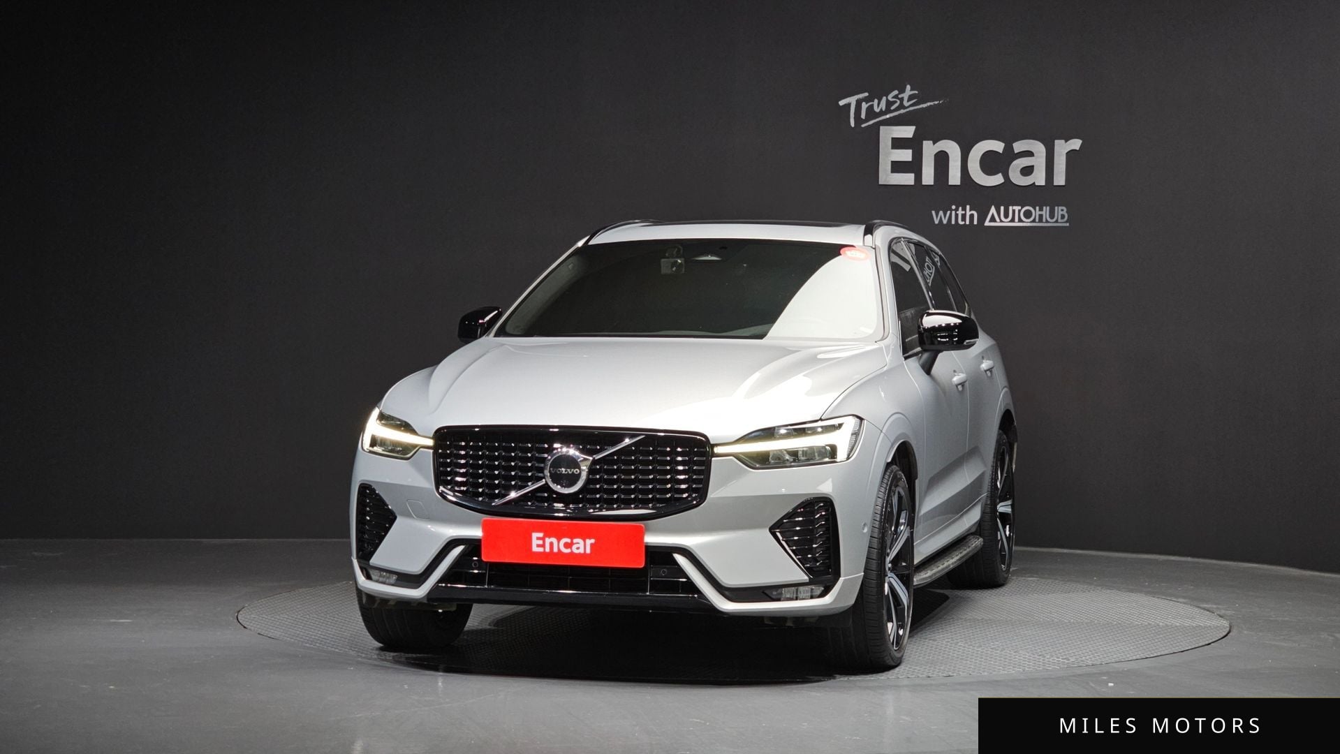 Volvo XC60 2022 — миниатюра 3