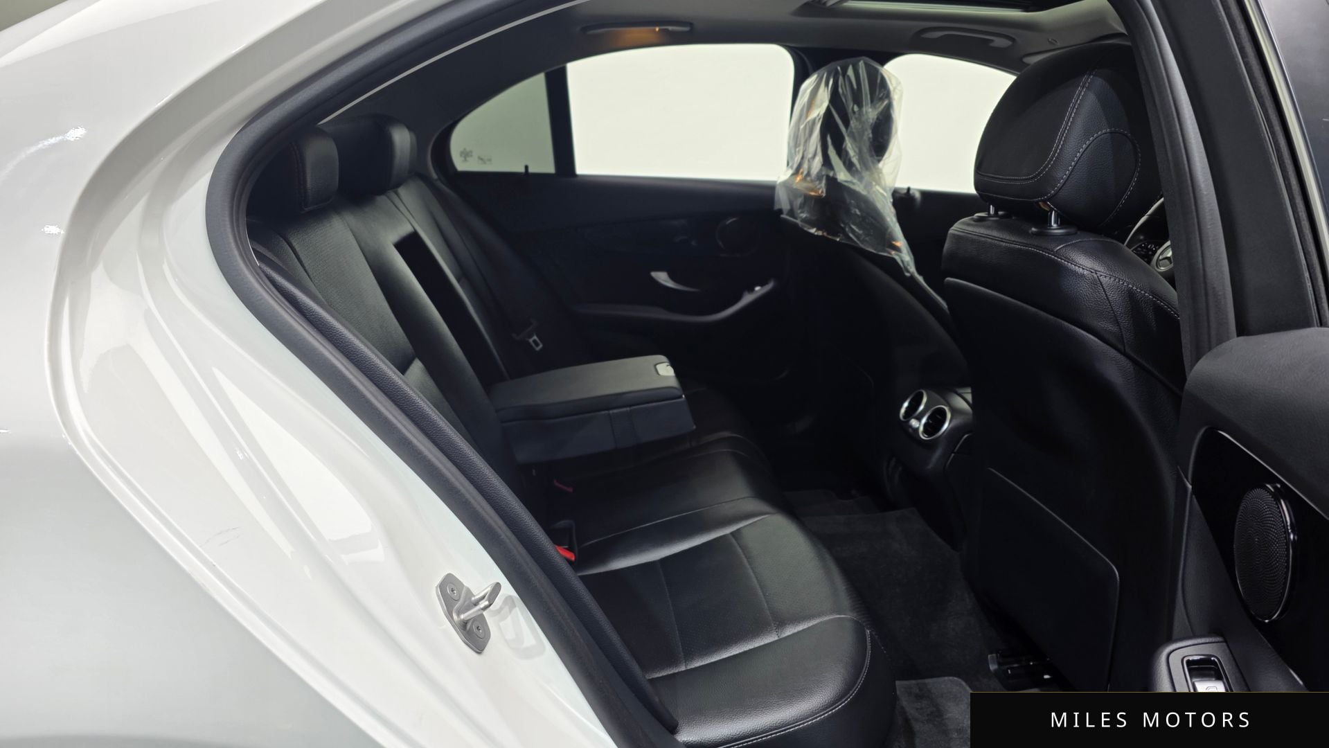 Mercedes-Benz C-Class W205 2020 — миниатюра 12