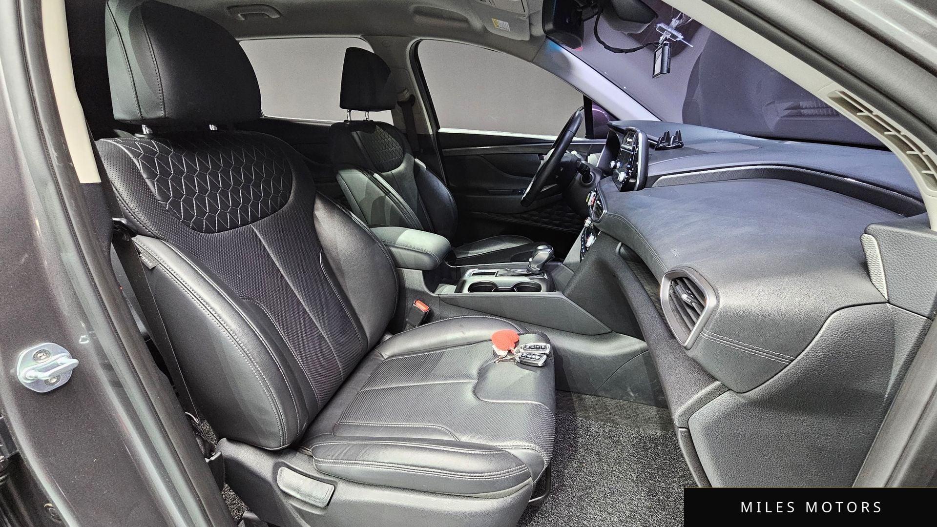 Hyundai Santafe 2019 — миниатюра 10