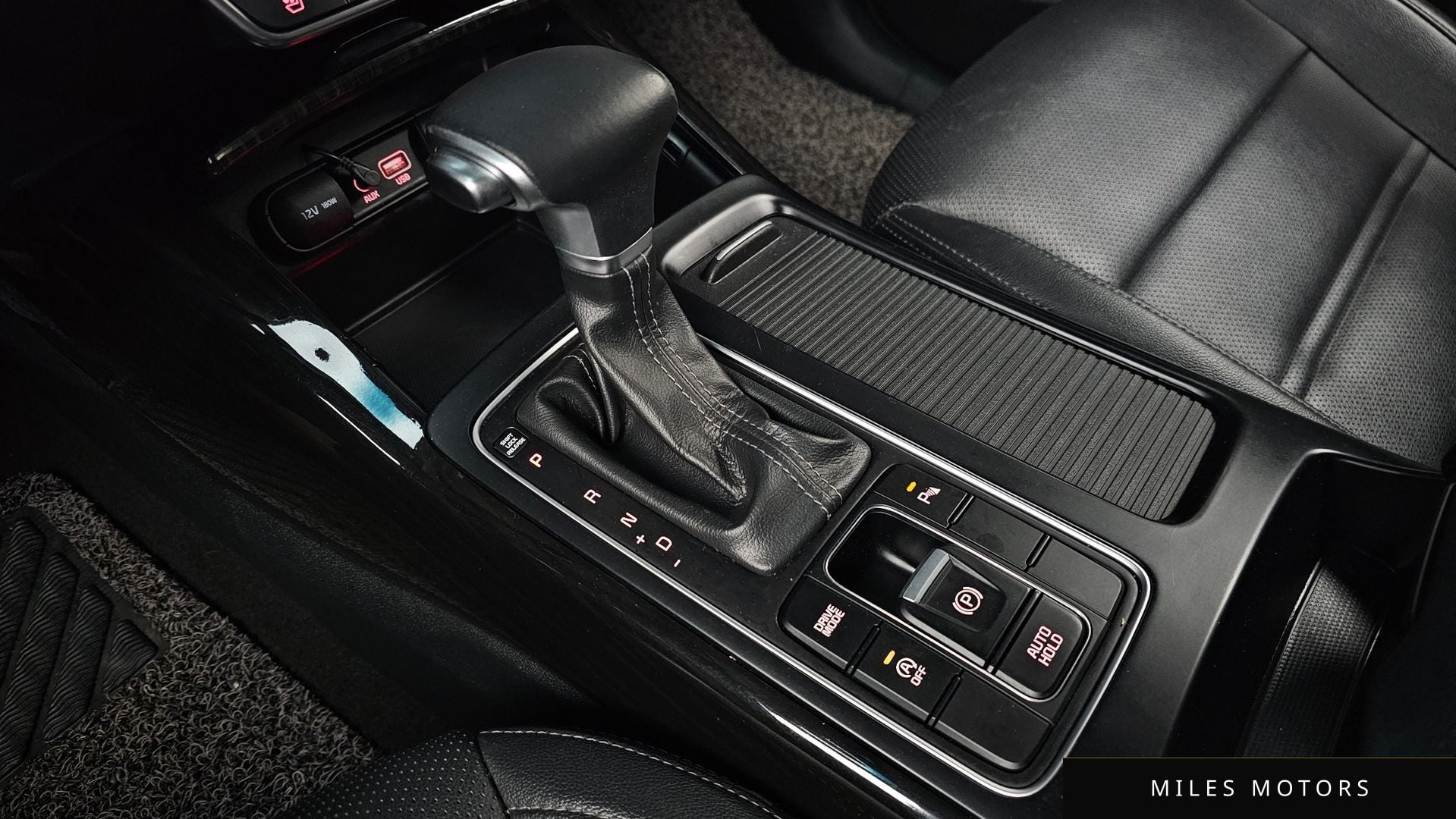 Kia Sorento 2018 — миниатюра 9