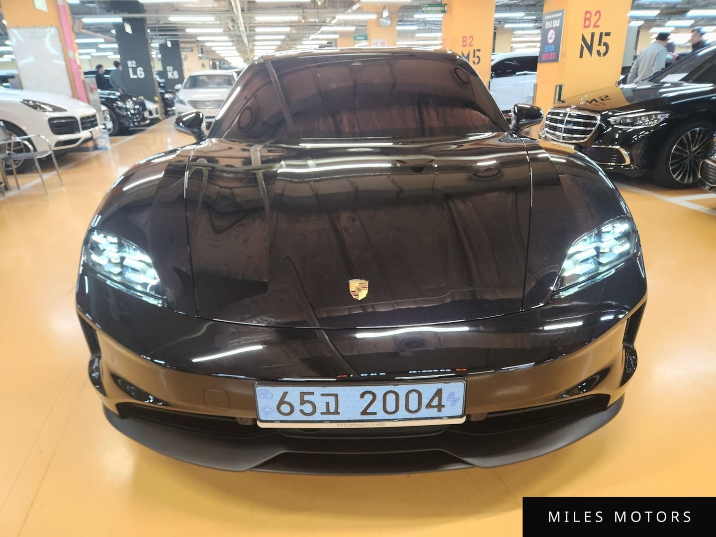 Porsche Taycan 2026 — фото 1 из 12