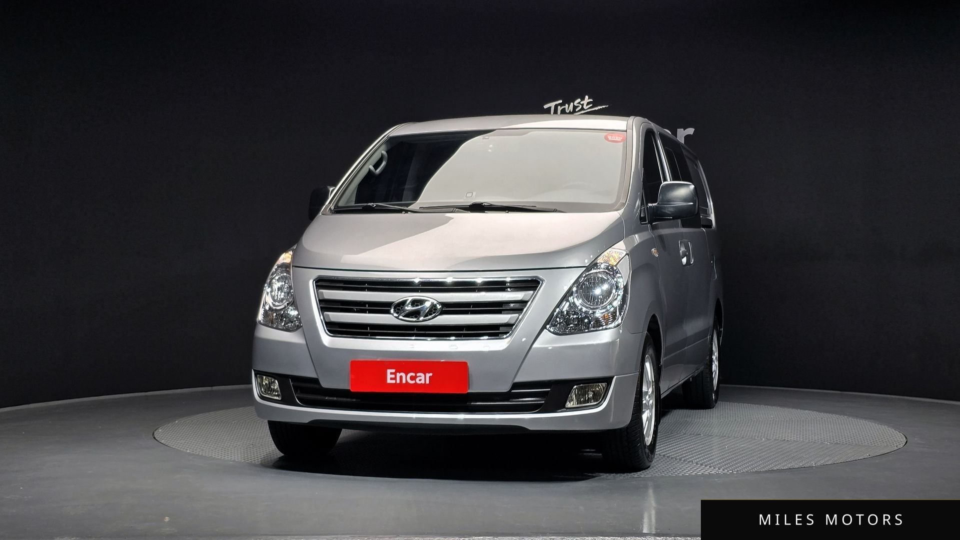 Hyundai Starex 2017 — миниатюра 3