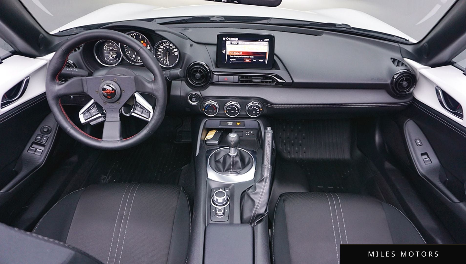 Mazda MX-5 MIATA 2021 — миниатюра 7