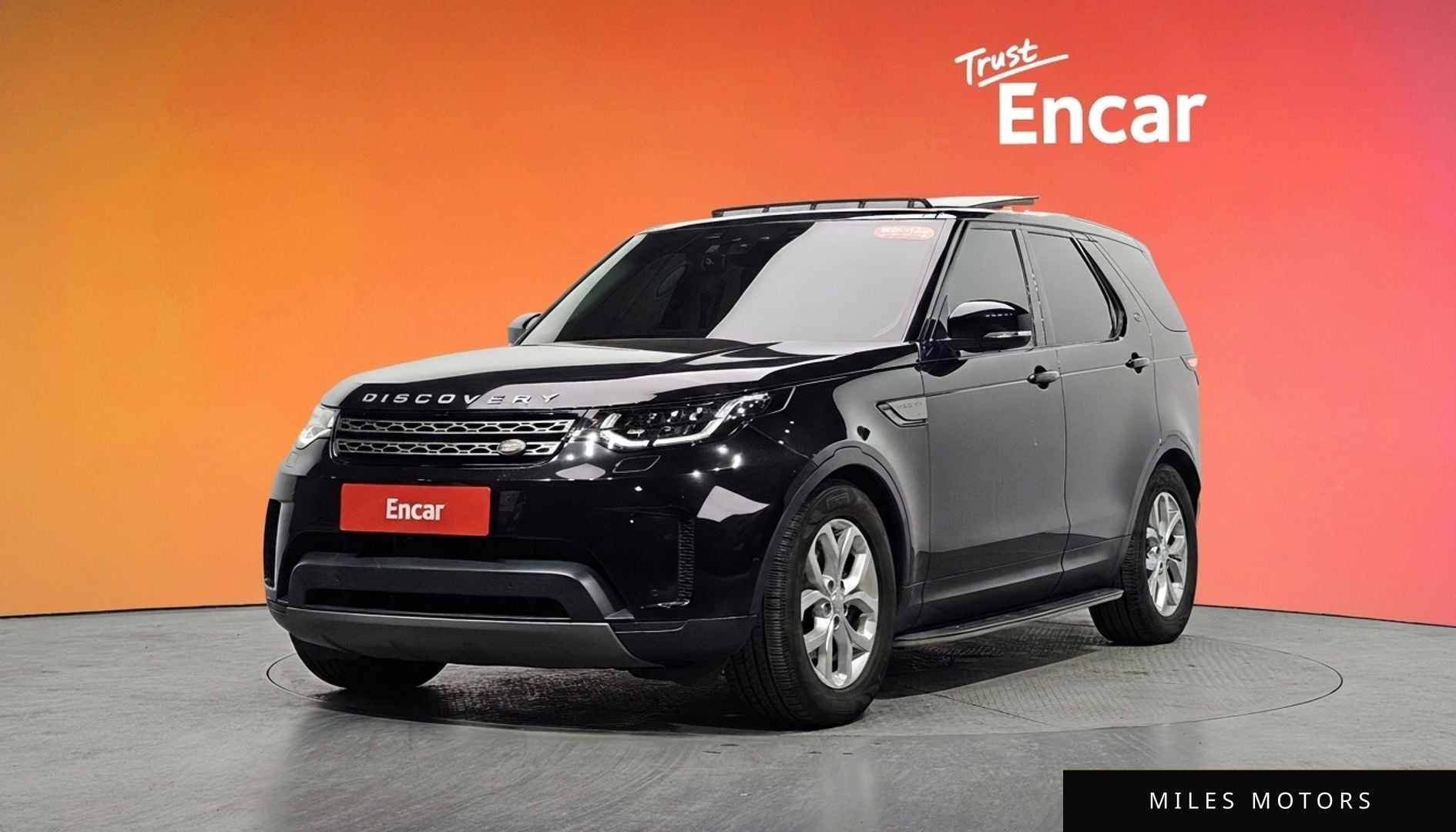 Land Rover Discovery 2018 — миниатюра 10