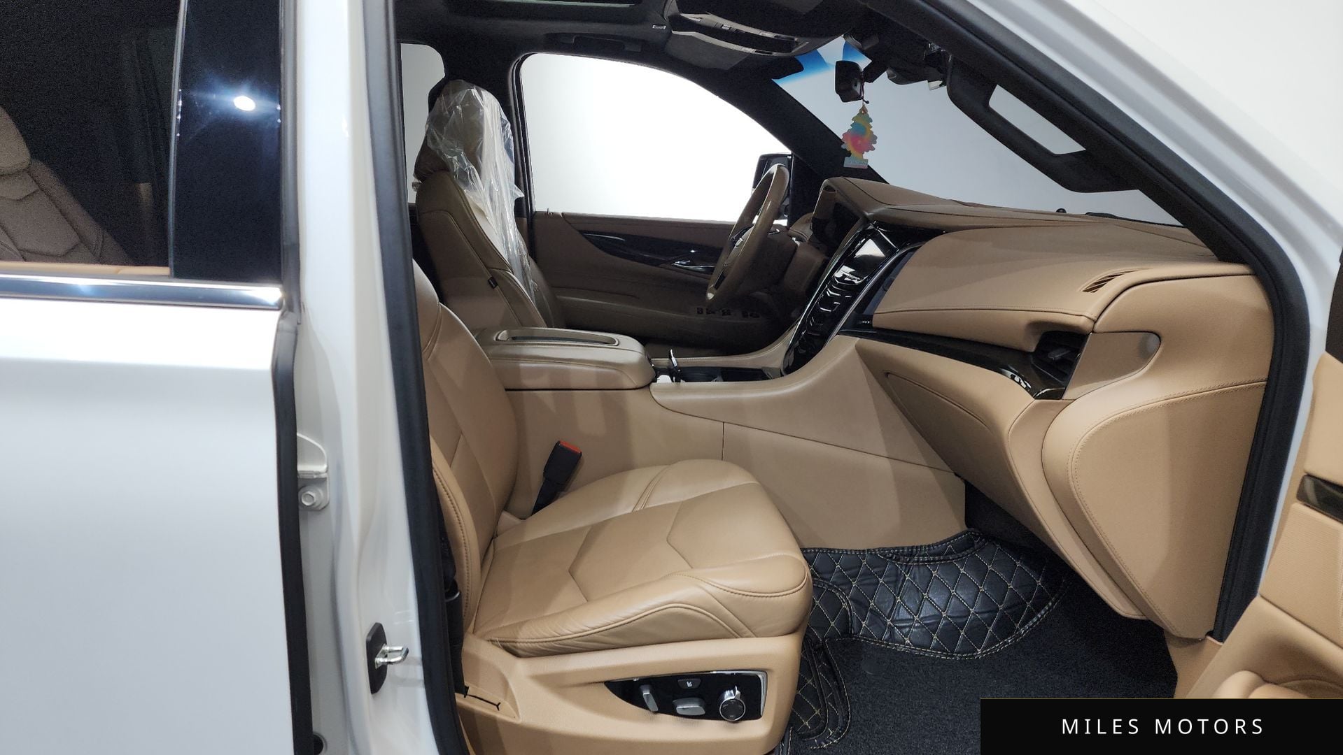 Cadillac 에스컬레이드 2019 — миниатюра 11