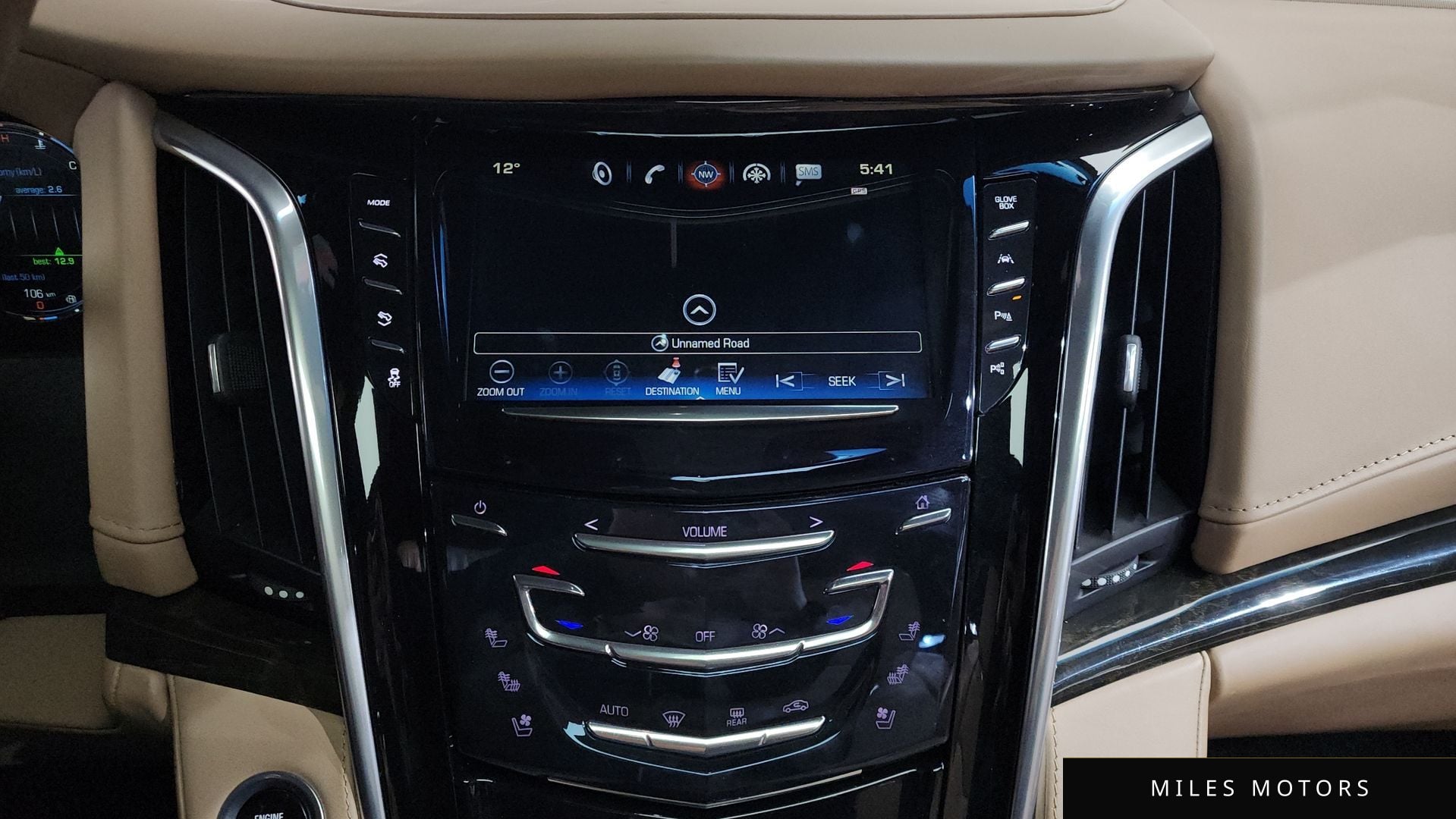 Cadillac 에스컬레이드 2019 — миниатюра 14