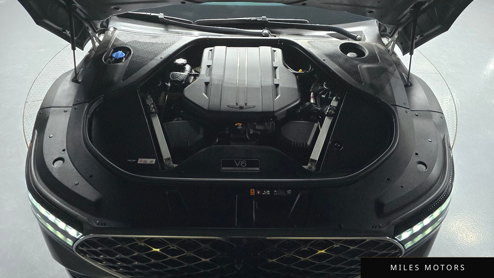 Genesis G90 (RS4) 2022 — миниатюра 6