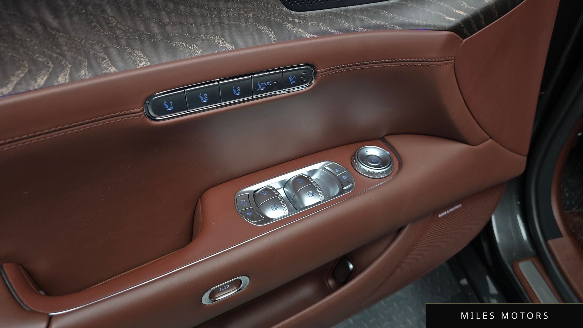 Genesis G90 (RS4) 2022 — миниатюра 17