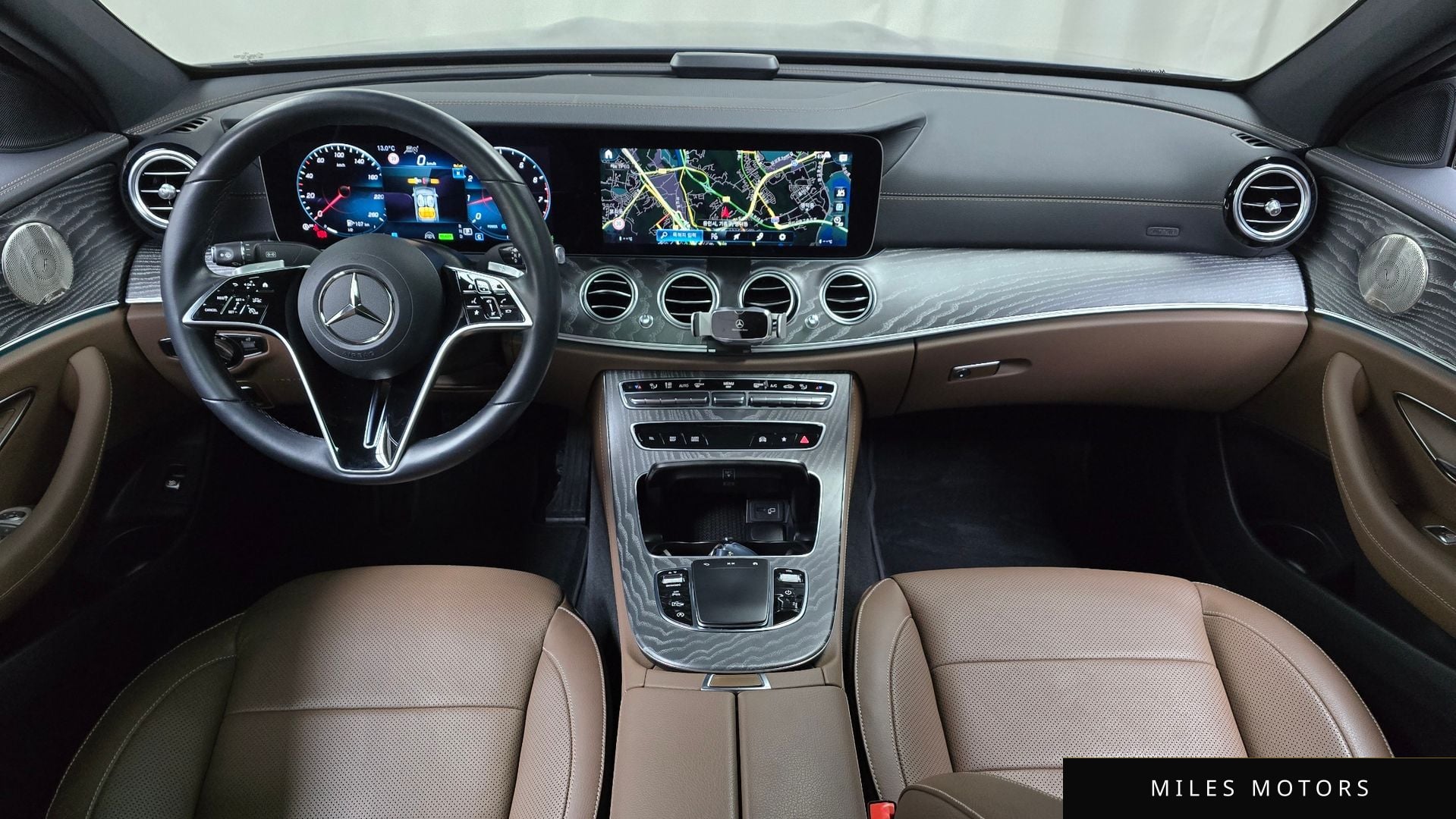 Mercedes-Benz E-Class W213 2022 — миниатюра 7
