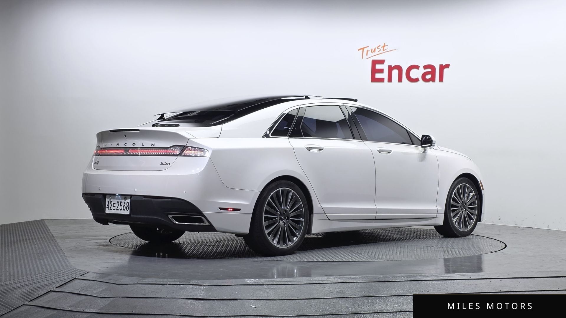 Lincoln MKZ 2015 — миниатюра 2