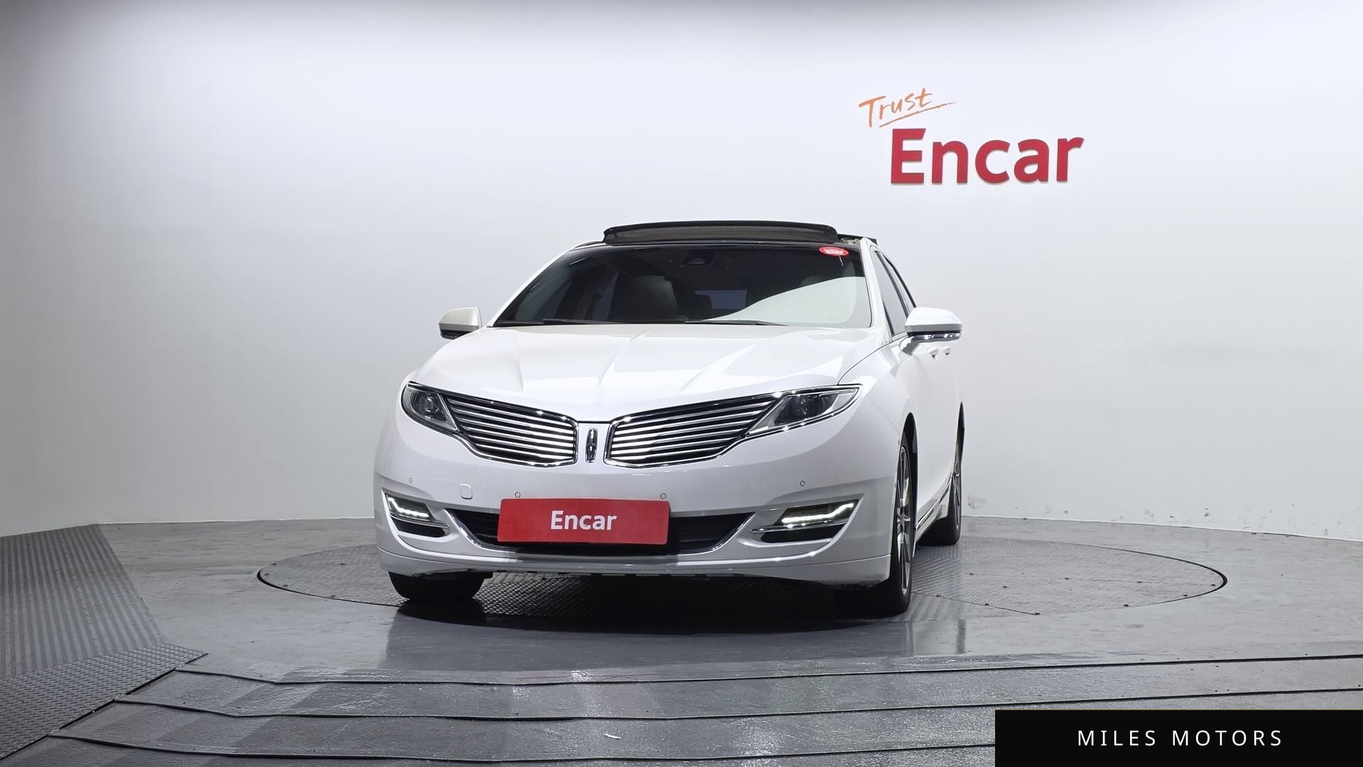 Lincoln MKZ 2015 — миниатюра 3