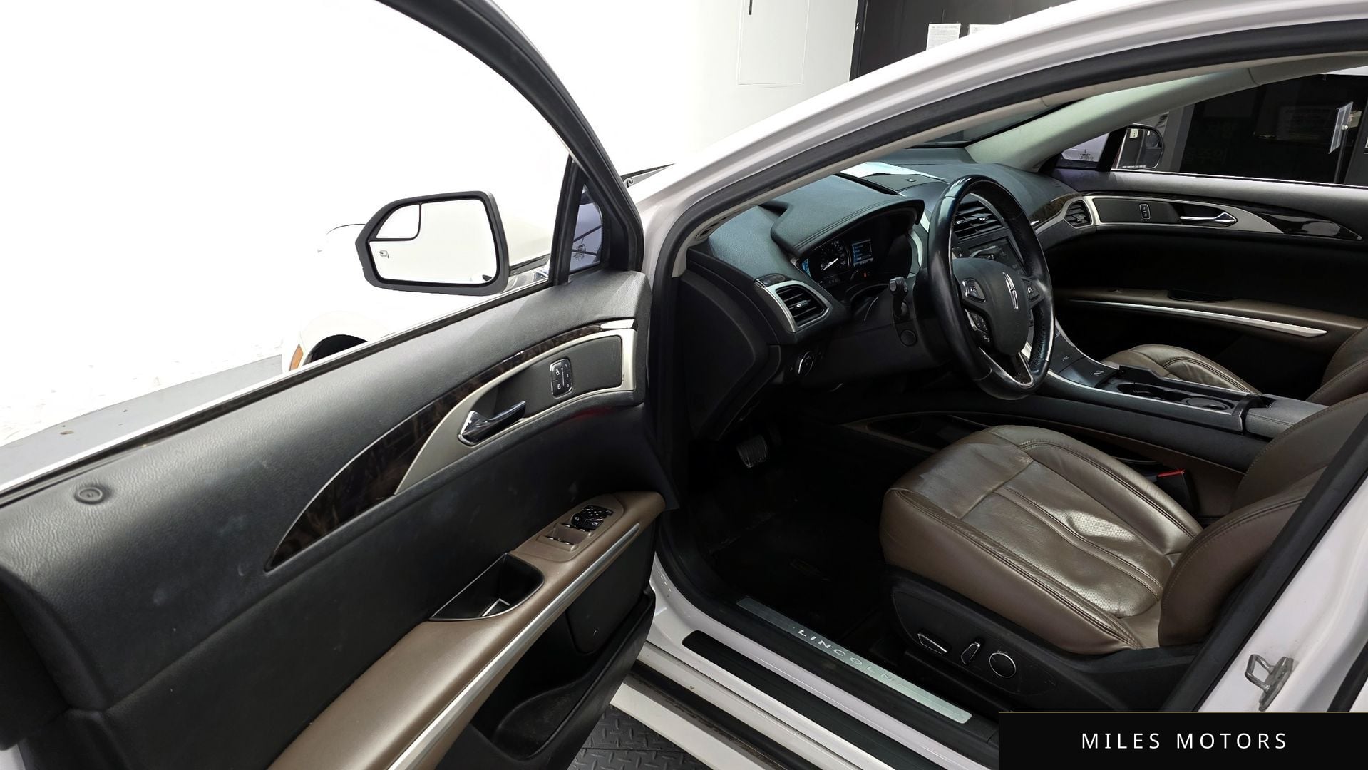 Lincoln MKZ 2015 — миниатюра 11