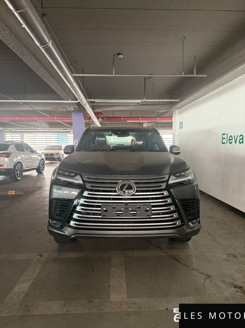Лексус LX 2025 — миниатюра 3