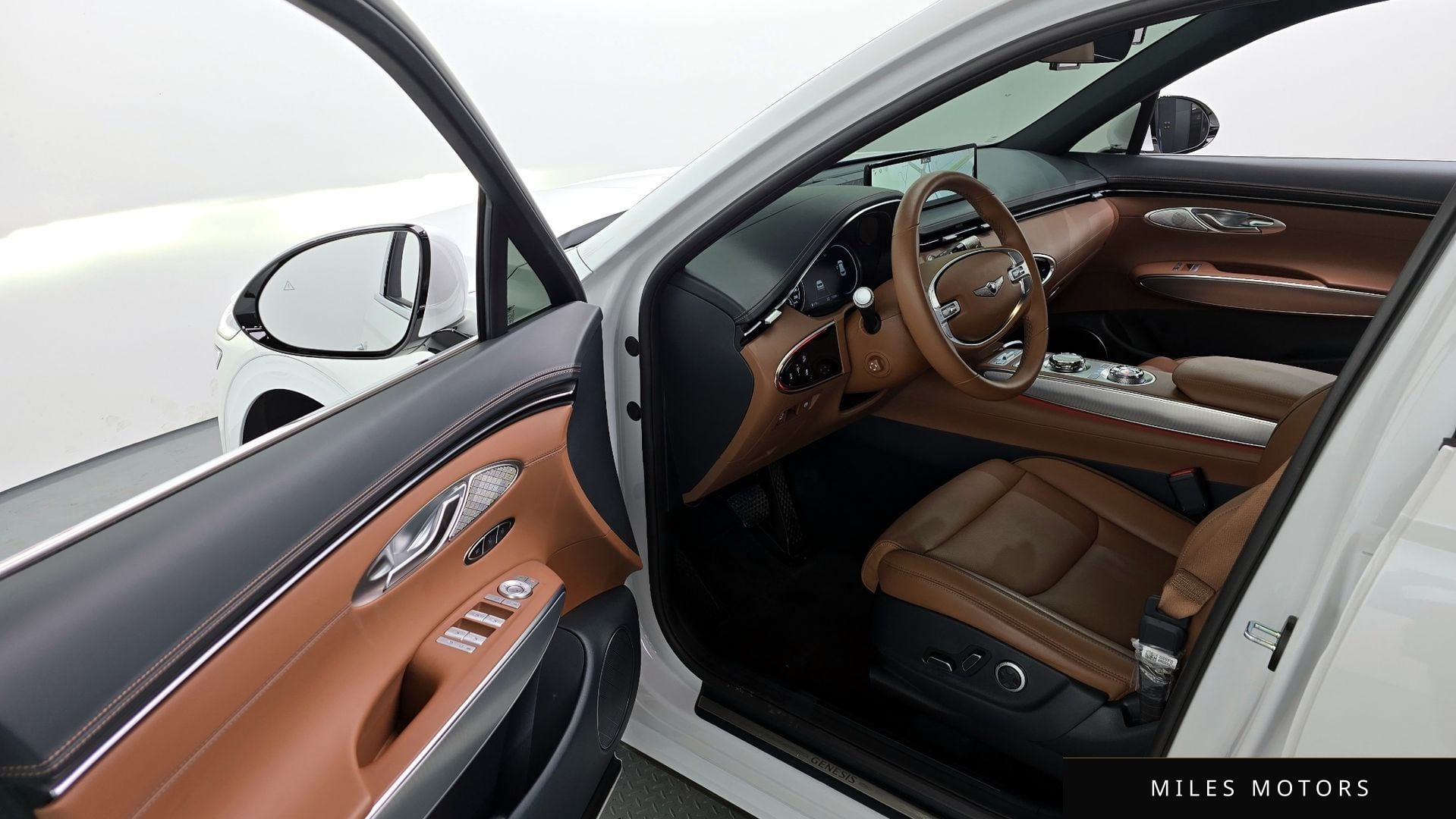 Genesis GV70 2023 — миниатюра 10