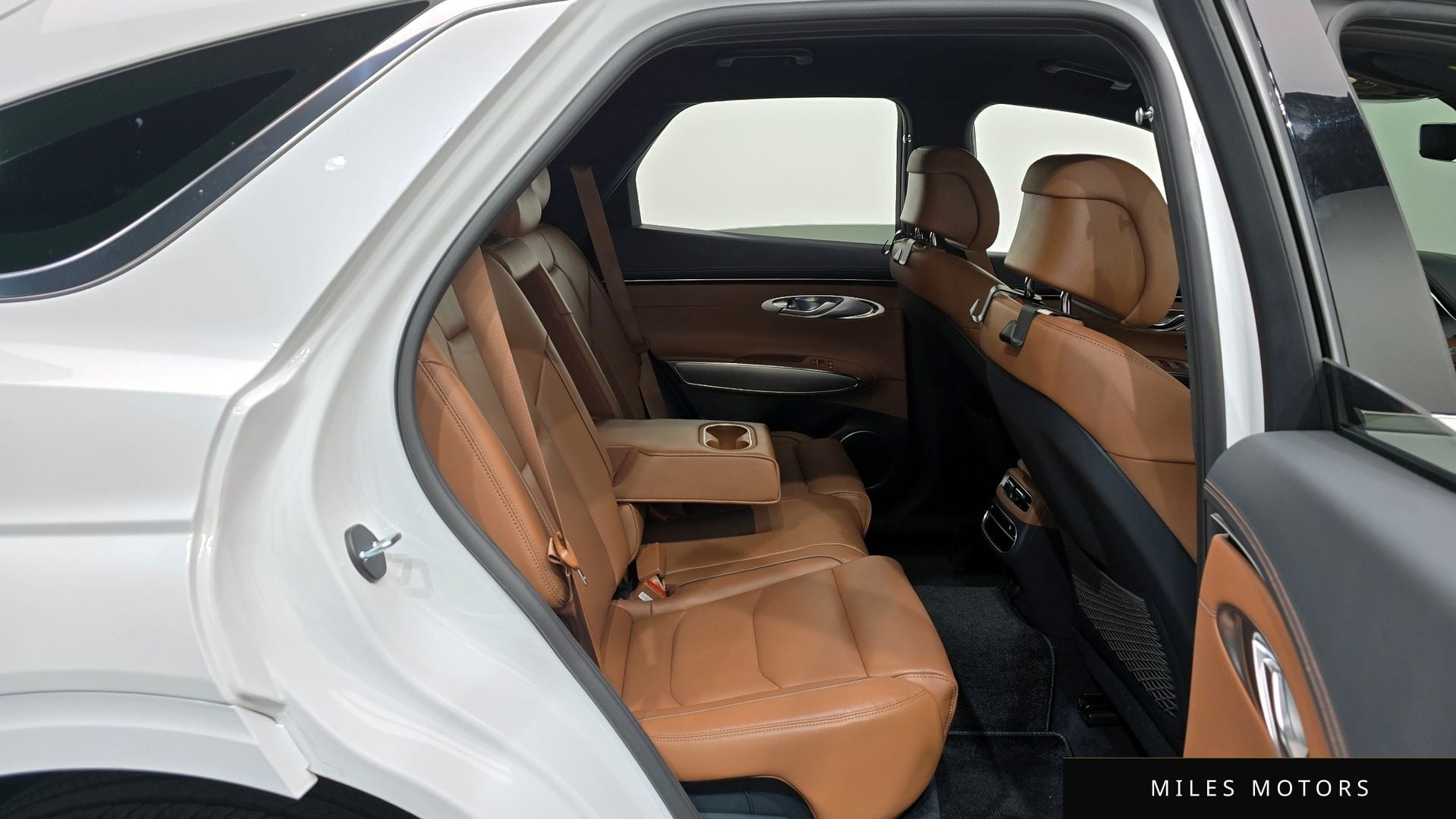 Genesis GV70 2023 — миниатюра 12