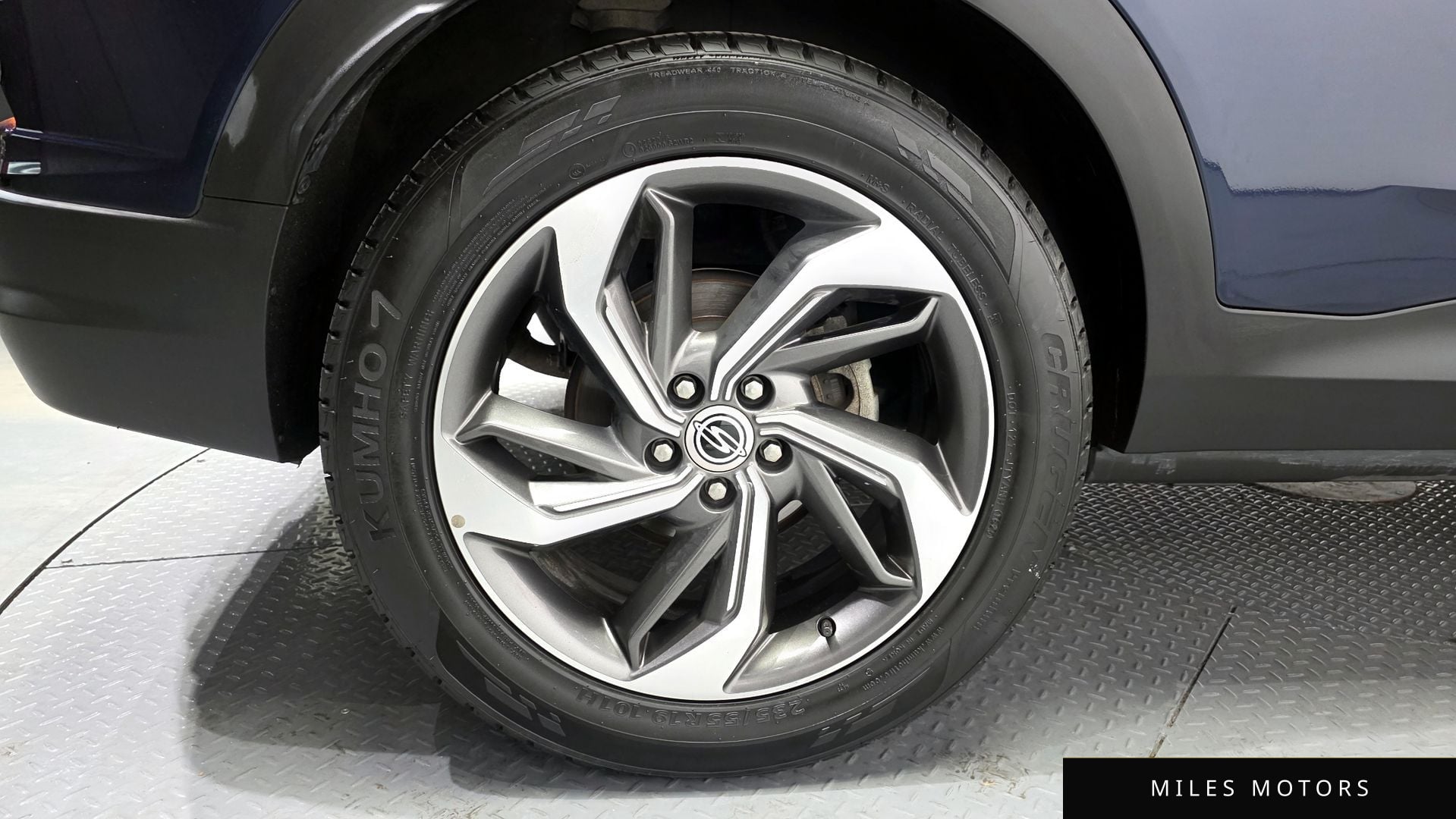 KG Mobility Beautiful Korando 2023 — миниатюра 5