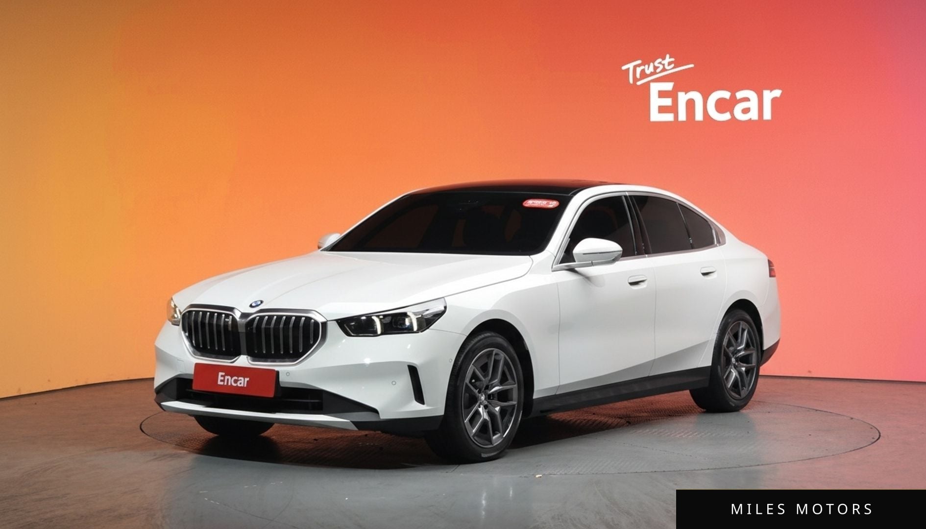 BMW 5 Series (G60) 2025 — миниатюра 10