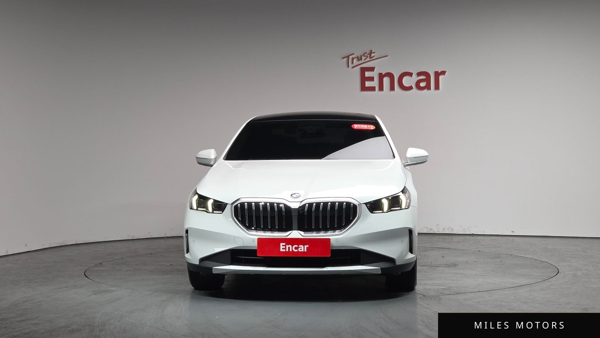 BMW 5 Series (G60) 2025 — миниатюра 2