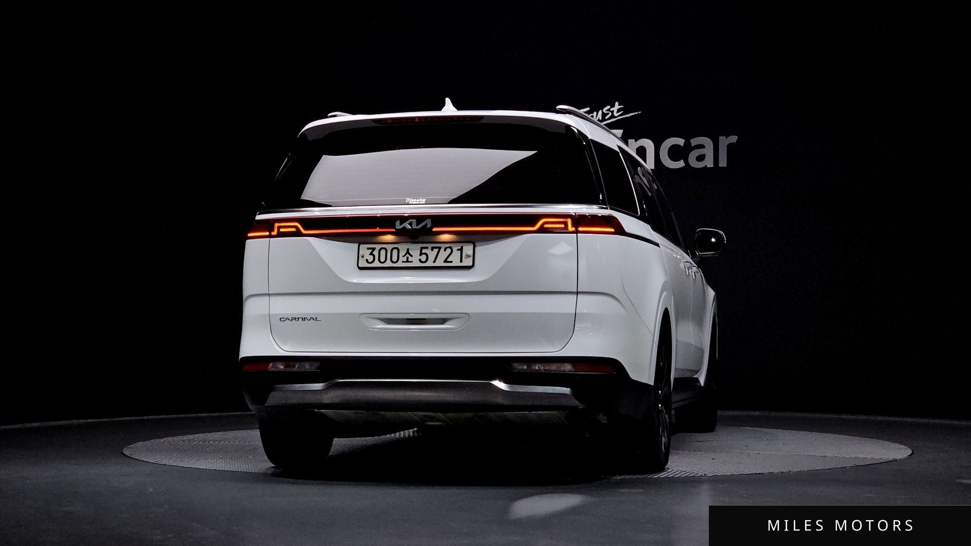 Kia Carnival 2023 — миниатюра 4