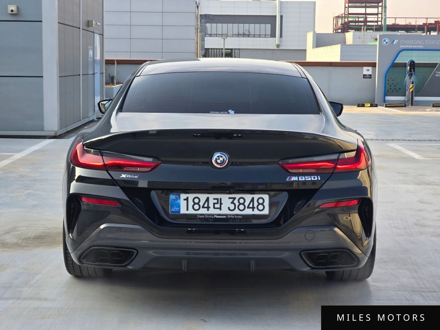 BMW 8 Series (G15) 2025 — миниатюра 3