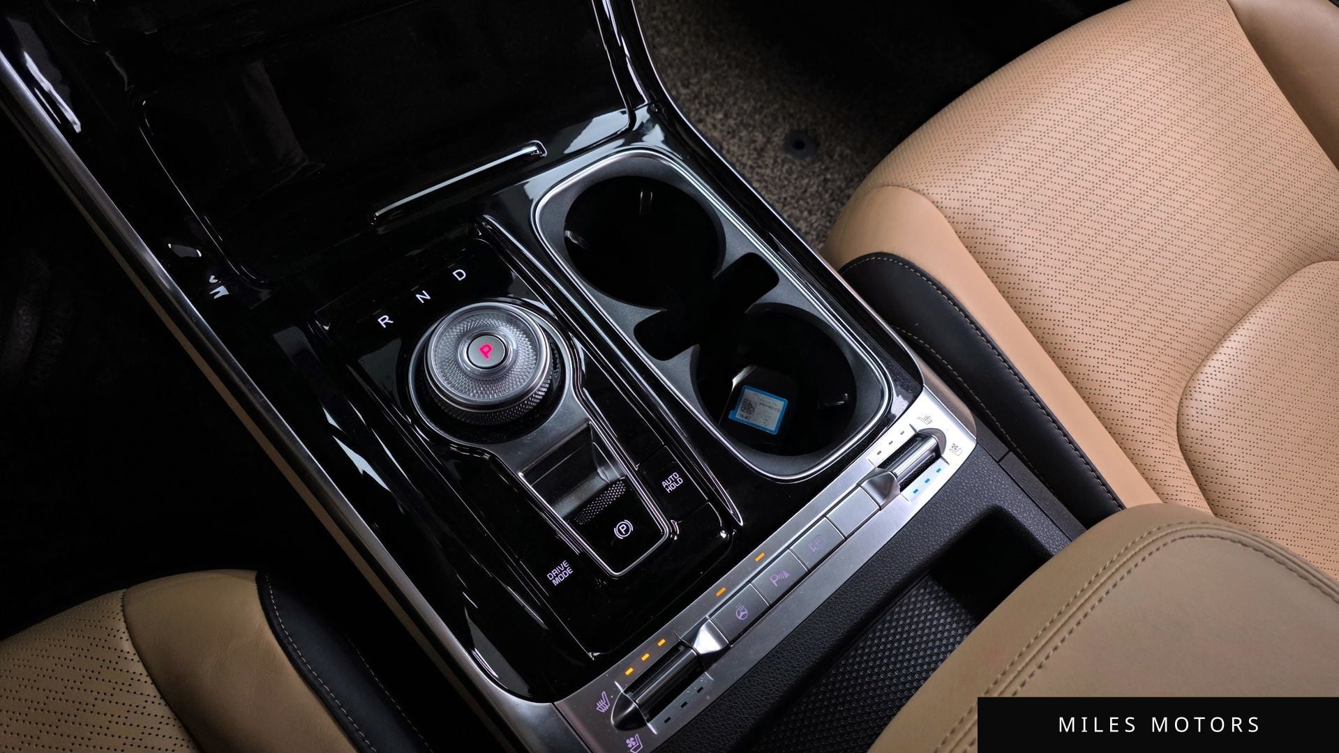 Kia Carnival 2021 — миниатюра 9
