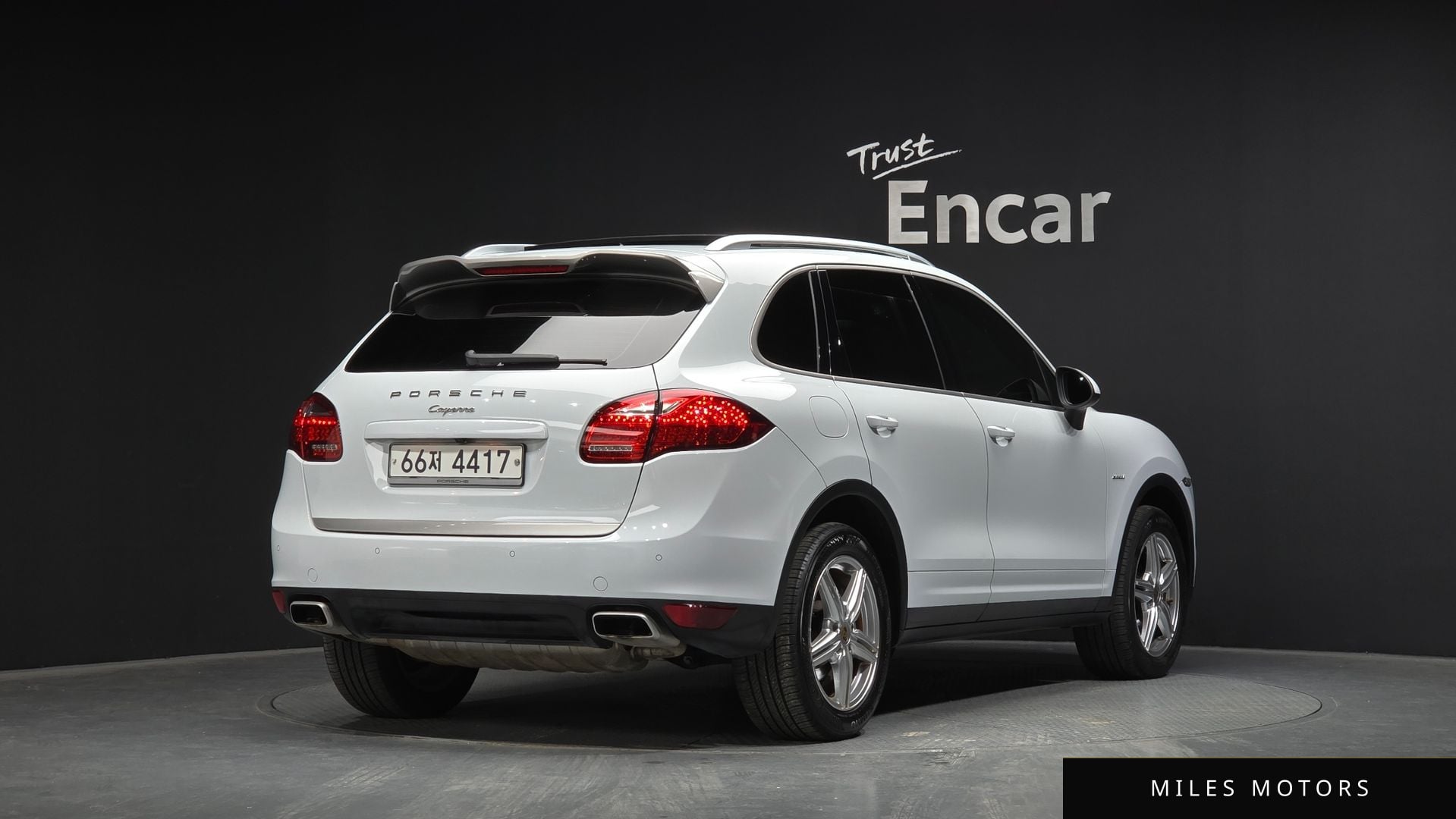 Porsche Cayenne 2014 — миниатюра 2