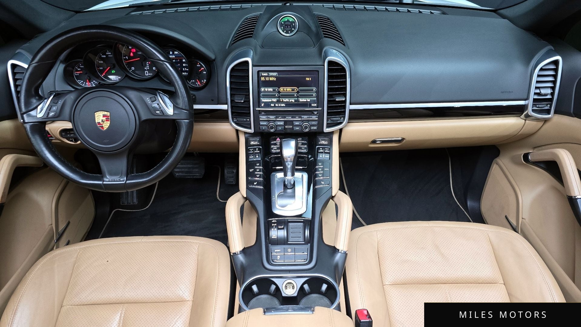 Porsche Cayenne 2014 — миниатюра 7