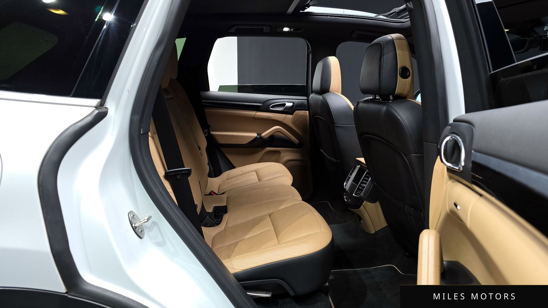 Porsche Cayenne 2014 — миниатюра 12
