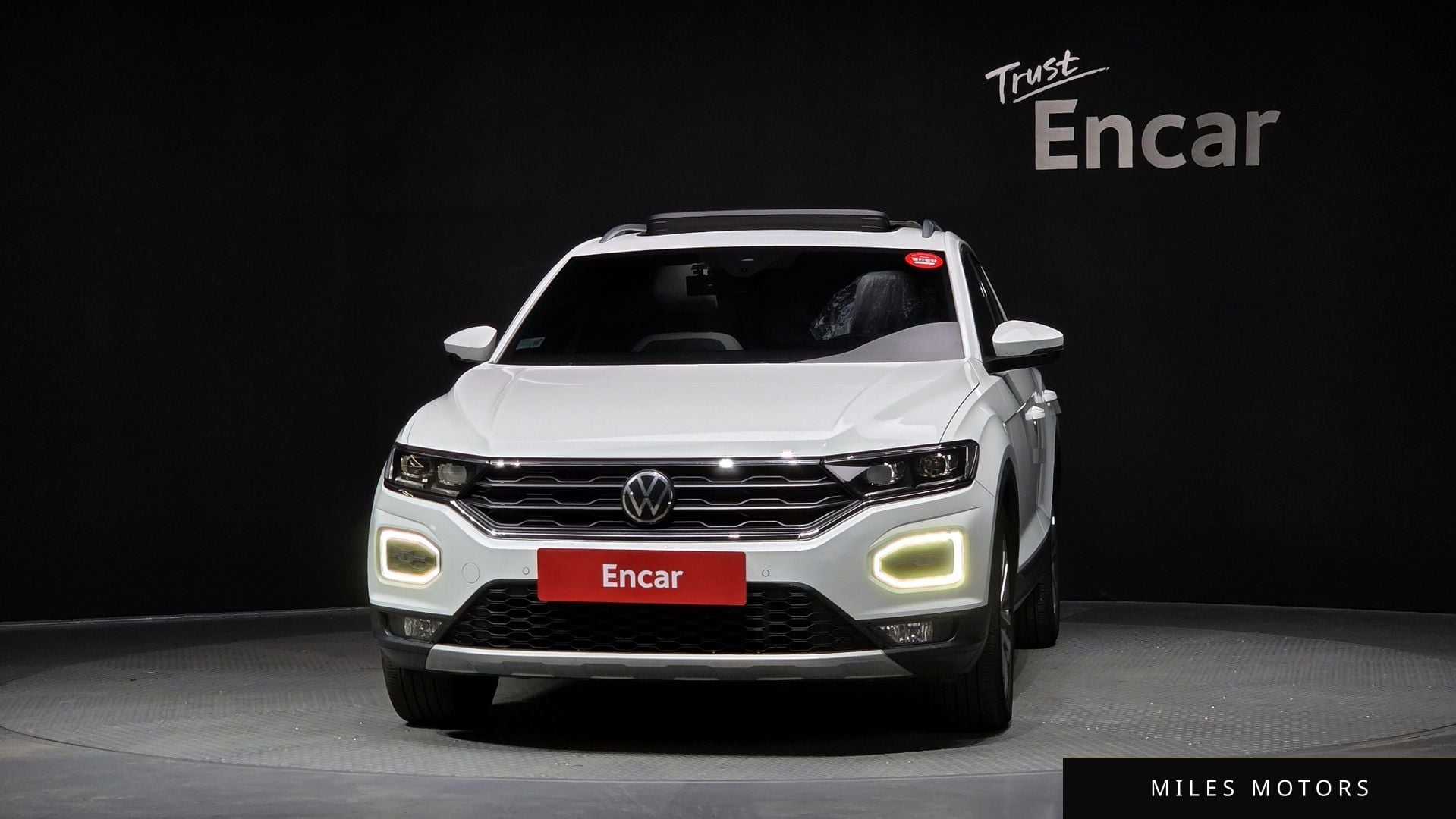 Volkswagen T-Roc 2021 — миниатюра 3