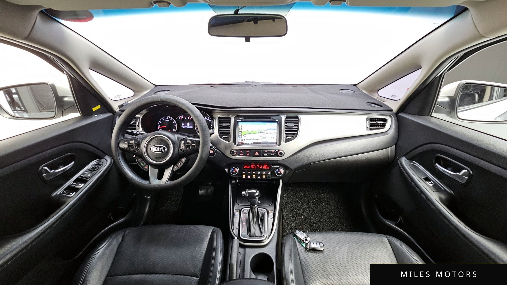 Kia Carens 2015 — миниатюра 7