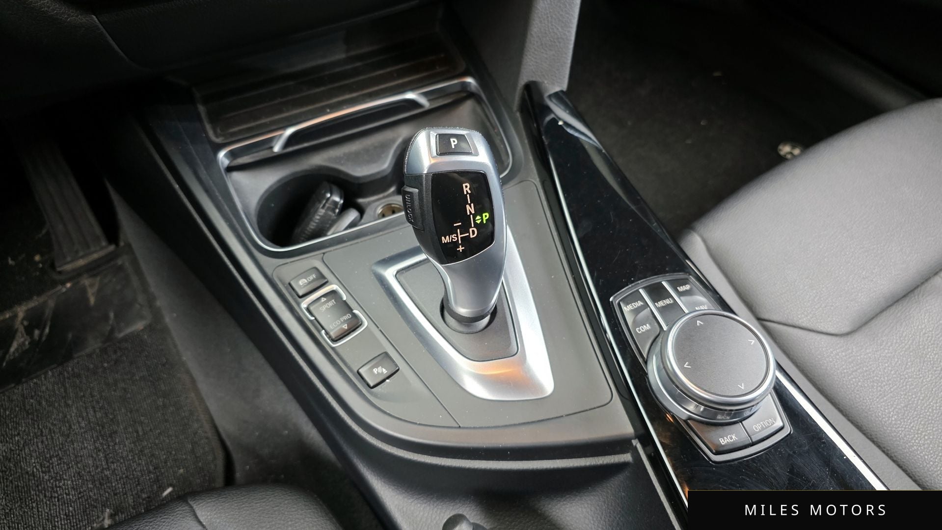 BMW 3 Series (F30) 2018 — миниатюра 9