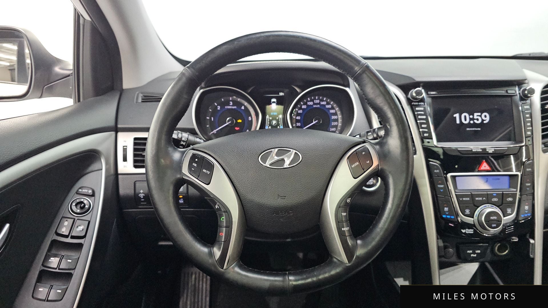 Hyundai i30 2014 — миниатюра 14