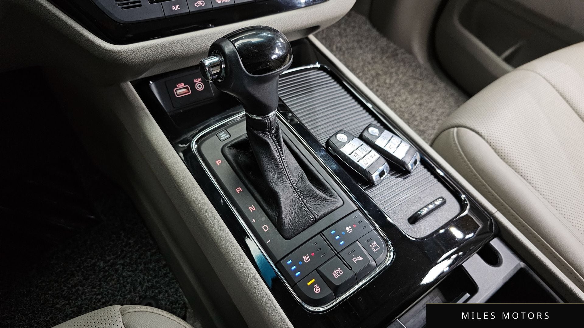 Kia Canival 2016 — миниатюра 9