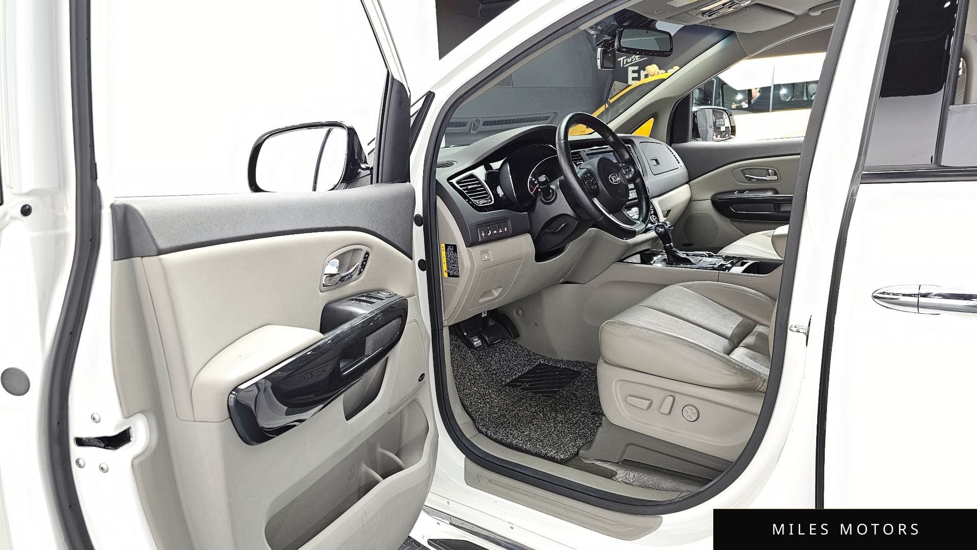 Kia Canival 2016 — миниатюра 11