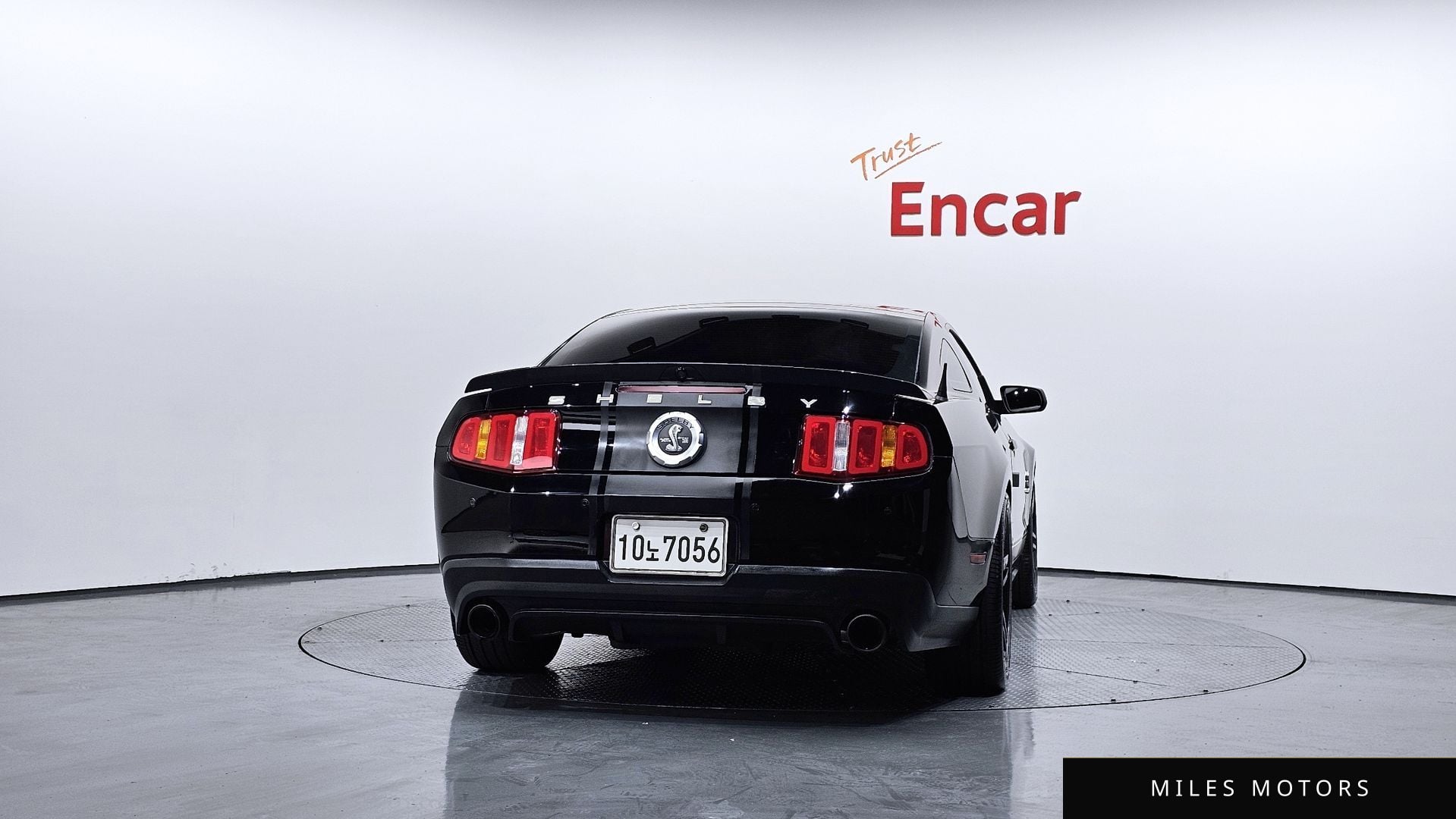 Ford Mustang 2010 — миниатюра 4