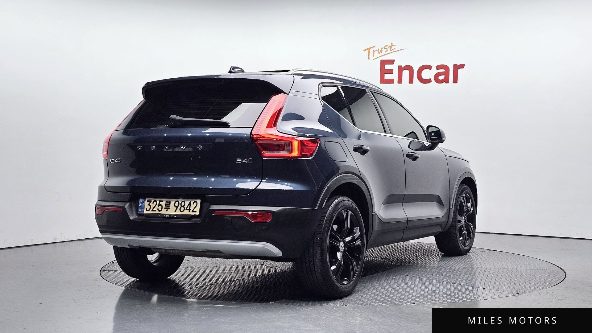 Volvo XC40 2021 — миниатюра 2