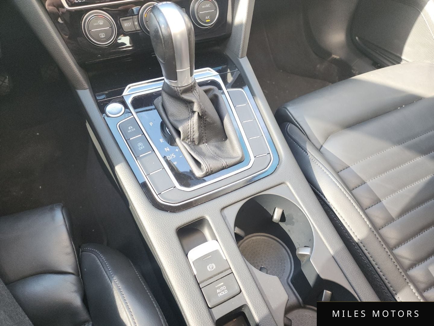Volkswagen Passat 2018 — миниатюра 6