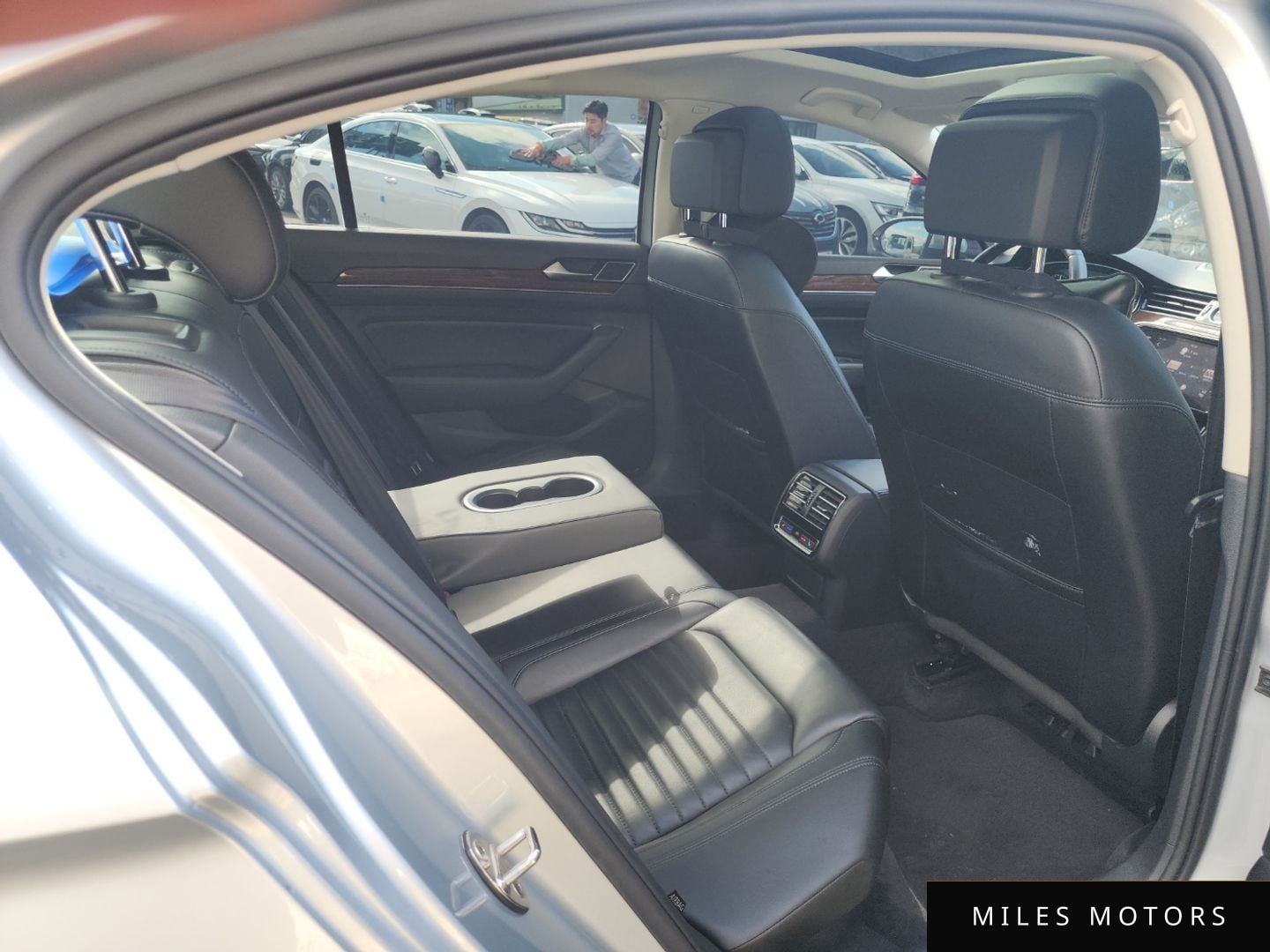 Volkswagen Passat 2018 — миниатюра 8